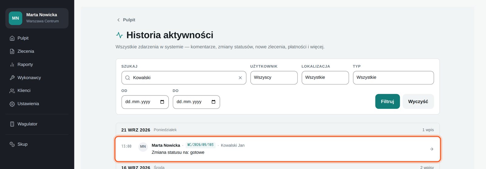 Wpis historii z numerem zlecenia i opisem zmiany (komputer)